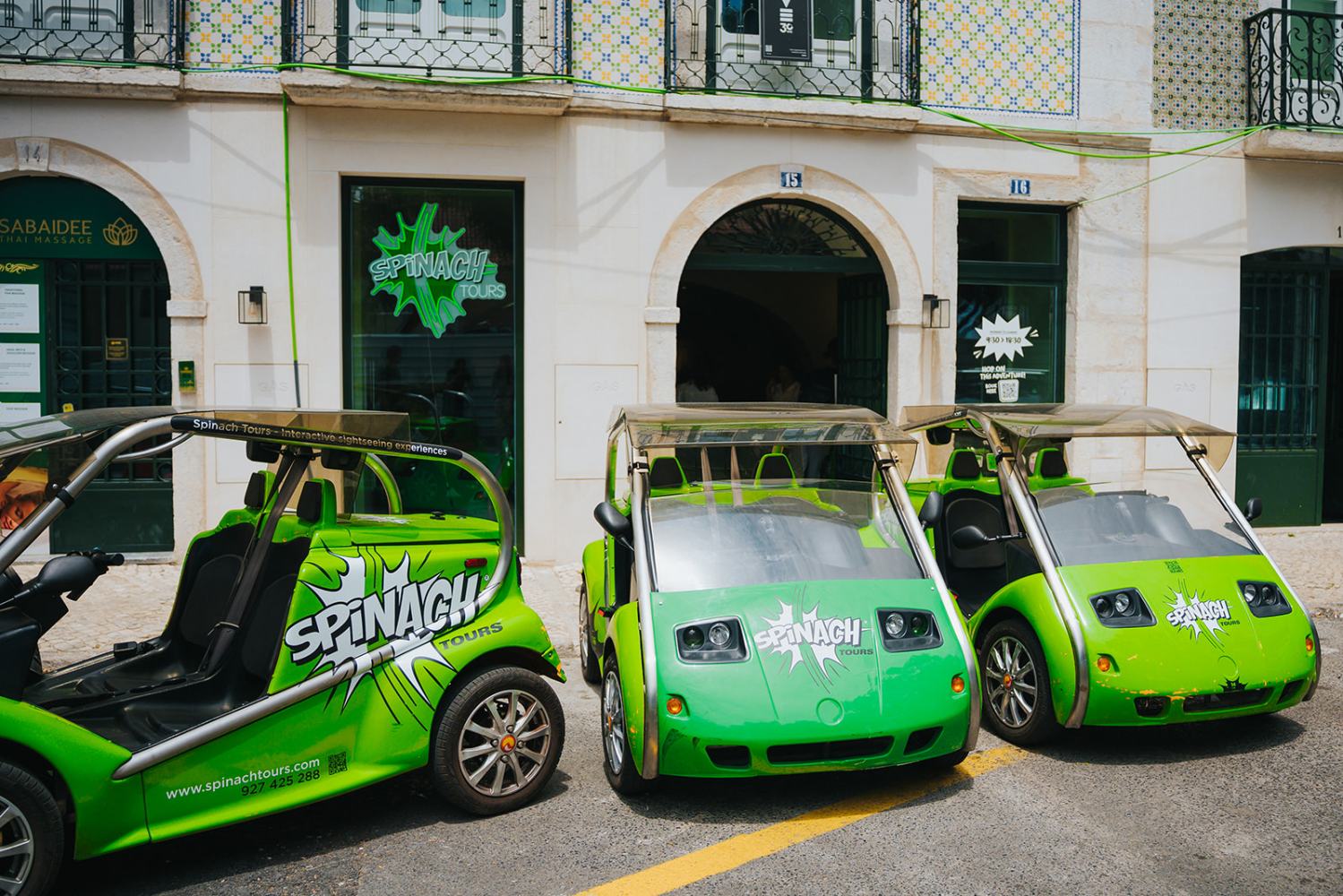 Spinach Tours shop in Lisbon at Largo do Terreiro do Trigo